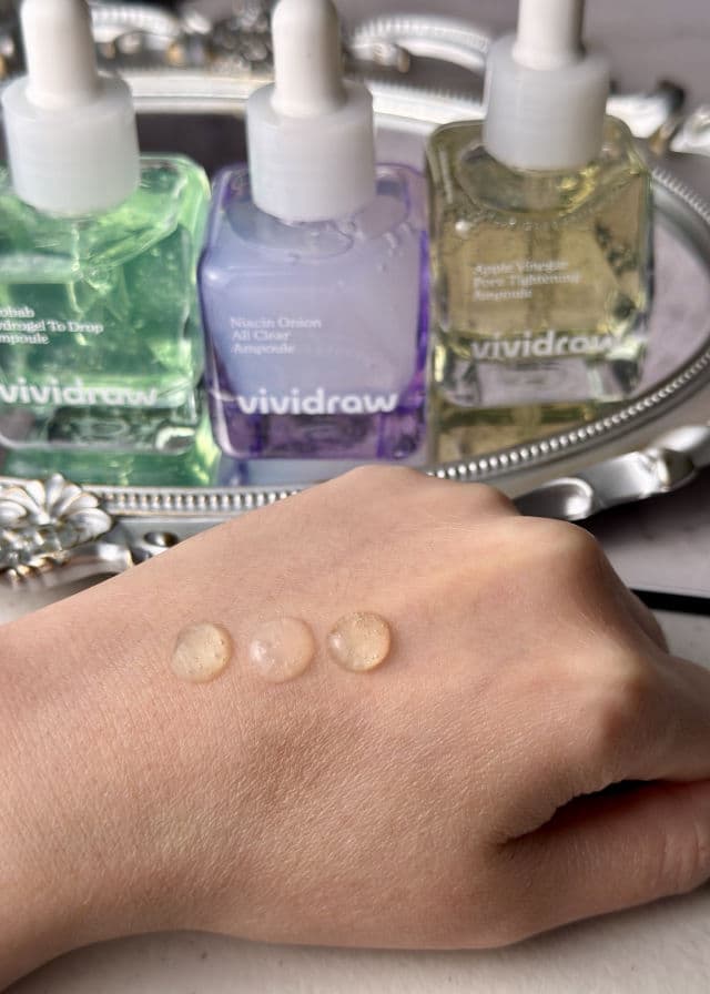 vividraw Niacin Onion All Clear Ampoule review photo by BlandButHonestReviews