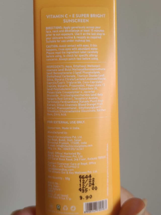 Dot & Key Vitamin C + E Super Bright Sunscreen SPF 50 PA+++ review photo by reba
