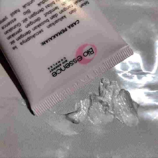 Bioessence Tanaka Bio-White Advanced Whitening Cleanser review photo by Dukaaparama