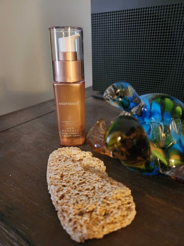 Exuviance Age Reverse Total Correct + Sculpt Serum review photo by Pistol42