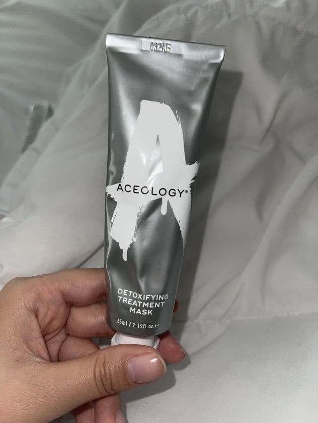 Aceology Detoxifying Treatment Mask review photo by sarieangelie