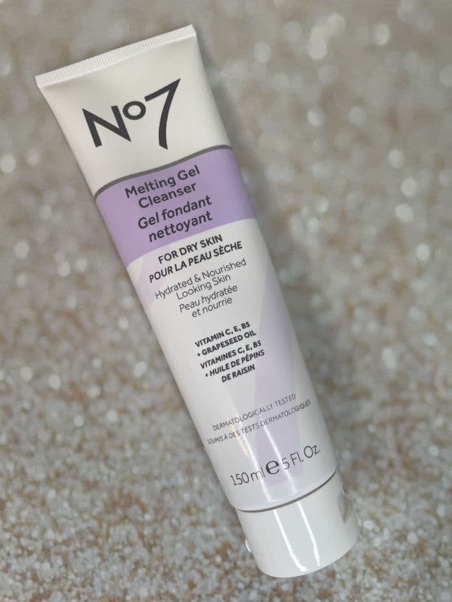 No7 Melting Gel Cleanser for Dry Skin review photo by JennMarieUCG