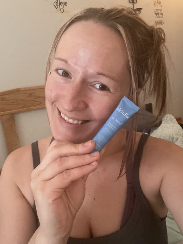Skinfix Eczema+ Dermatitis Face Balm review photo by BeautyByJennMarie