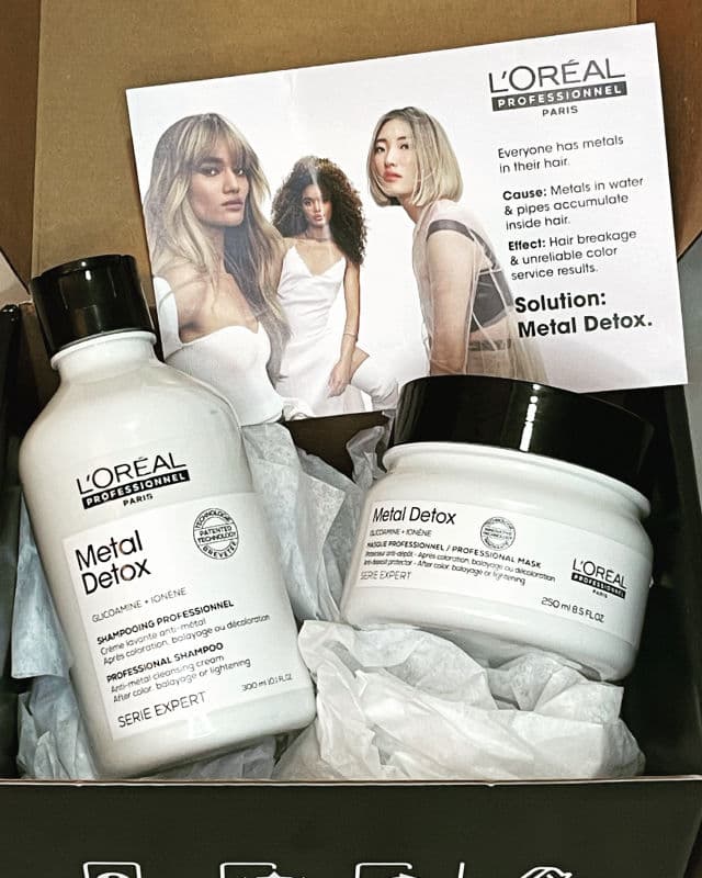 L'Oreal Professionnel Serie Expert Metal Detox Professional Shampoo review photo by BeautyByJennMarie