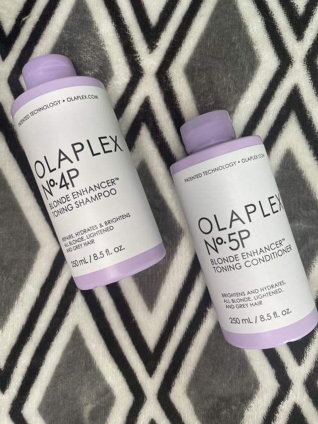 Olaplex No. 4P Blonde Enhancer Toning Shampoo review photo by BeautyByJennMarie
