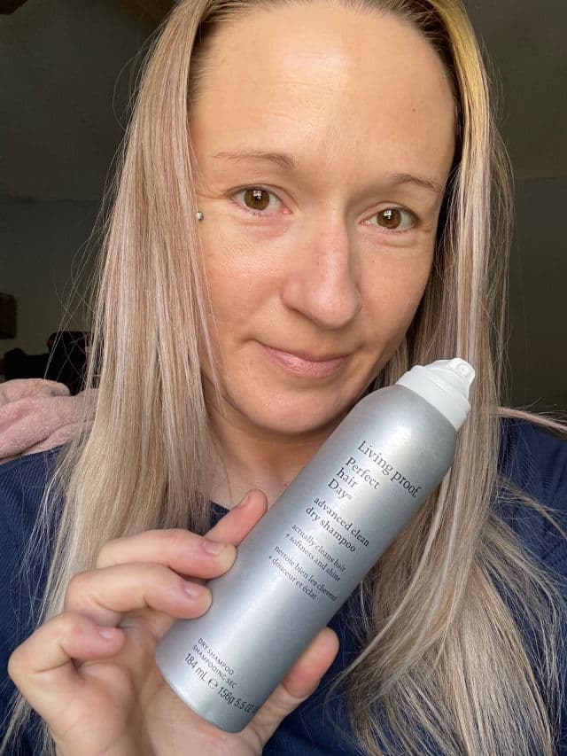 Living Proof Perfect Hair Day Advanced Clean Dry Shampoo review photo by BeautyByJennMarie