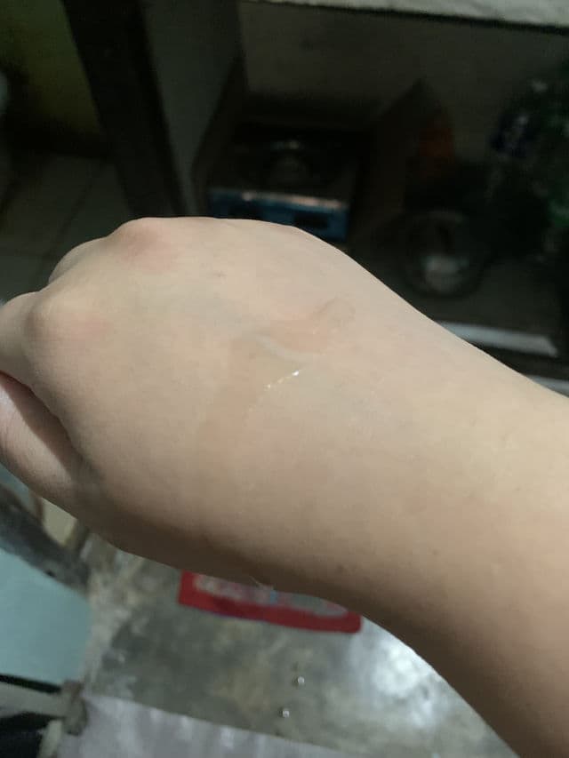 Baroness Rose Water Whitening Toner review photo by Cheskasshi