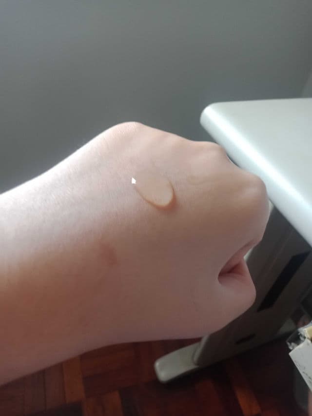 Dermorepubliq 2% Alpha Arbutin + Niacinamide + HA Brightening Serum review photo by AriArya00