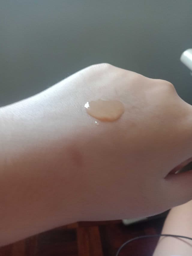 Dermorepubliq 15% Vitamin C + E + Ferulic Acid Brightening Serum review photo by AriArya00