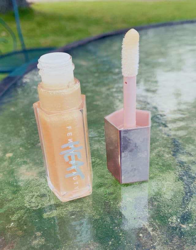 Fenty Beauty Gloss Bomb Heat Universal Lip Luminizer + Plumper - Fenty Glow review photo by Nickelo1980