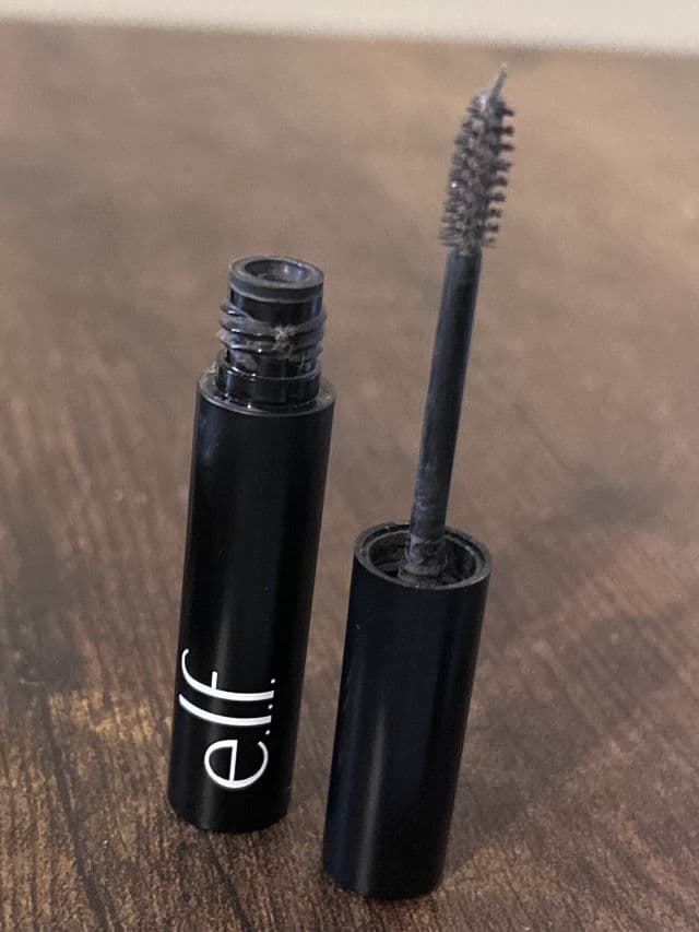 ELF Wow Tinted Brow Gel review photo by Nickelo1980
