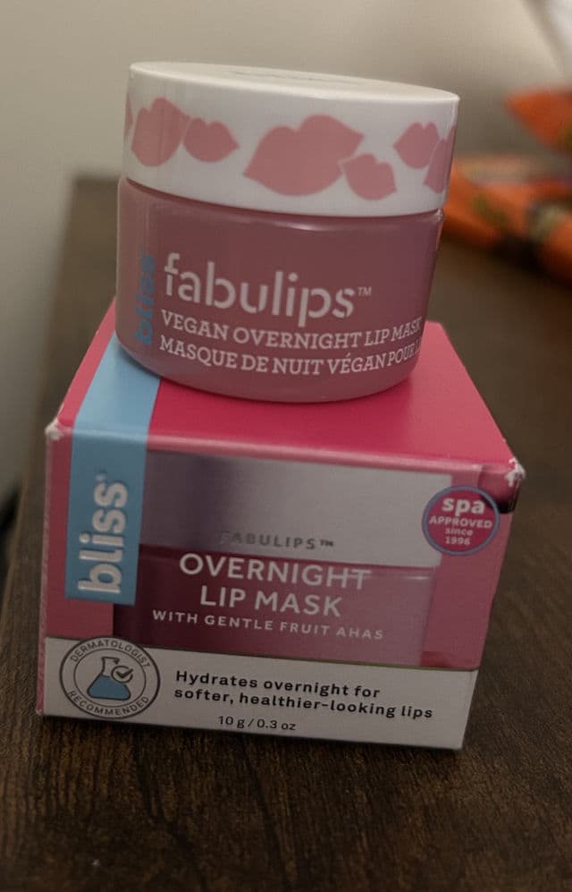 Bliss Fabulips Vegan Overnight Lip Mask review photo by Nickelo1980