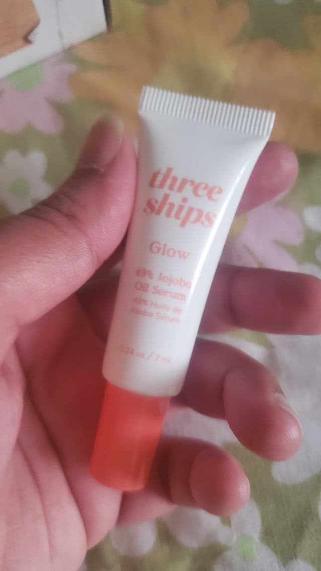 Three Ships Glow 49% Jojoba Oil Serum review photo by Pickysushi