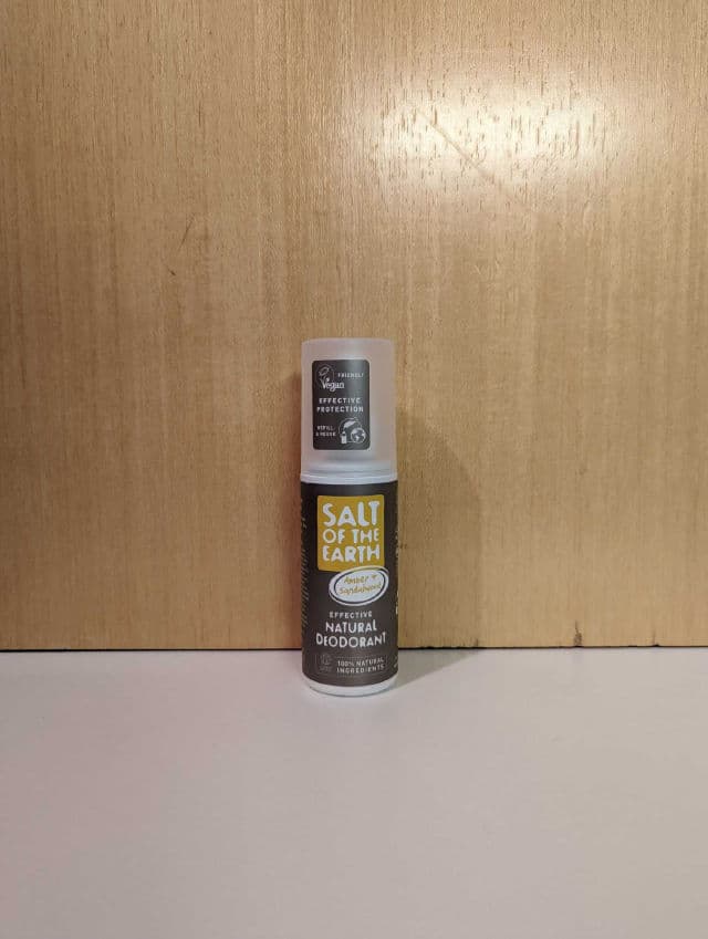 Salt of the Earth Amber & Sandalwood Natural Deodorant Spray review photo by AliceL