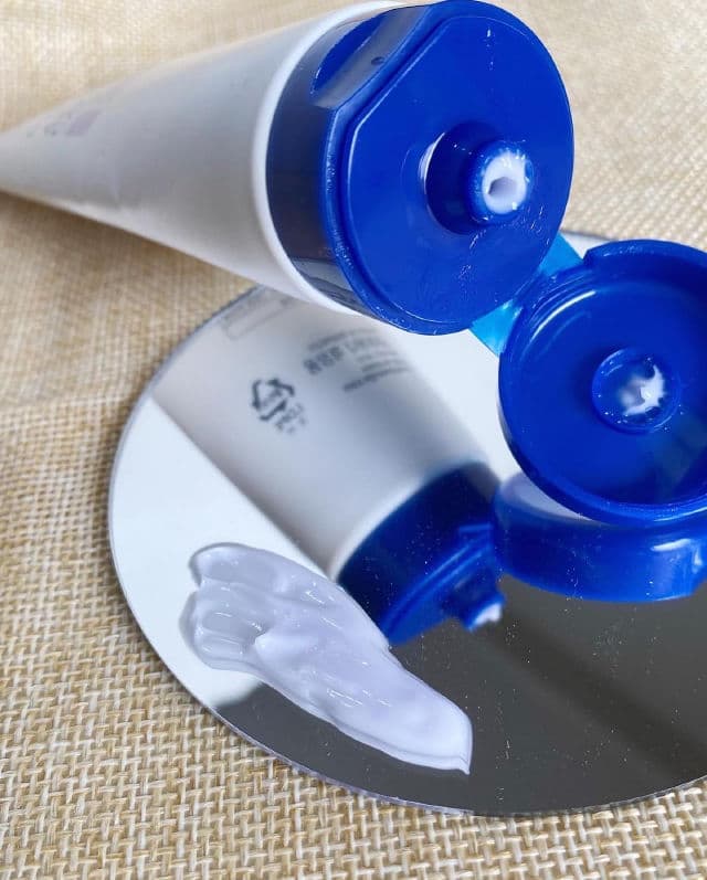 Preange Azulene Calm Cream review photo by Justbareskind