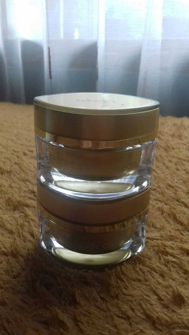B ERL Intense Lightening Night Cream review photo by Oktaviyanti