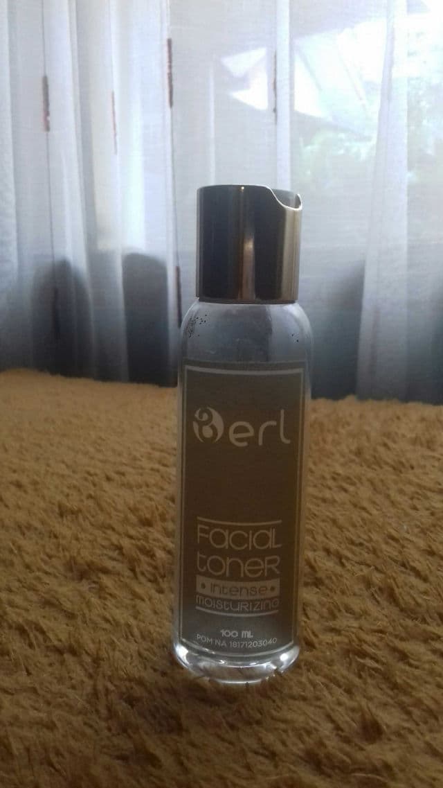 B ERL Facial Toner Intense Moisturizing review photo by Oktaviyanti