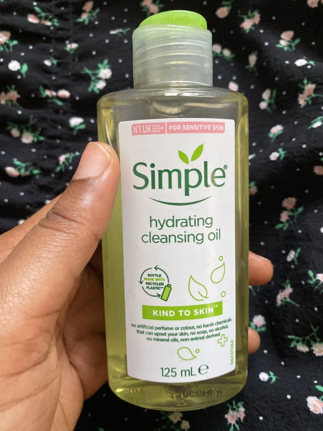 Simple Hydrating Cleansing Oil review photo by Caramelcops