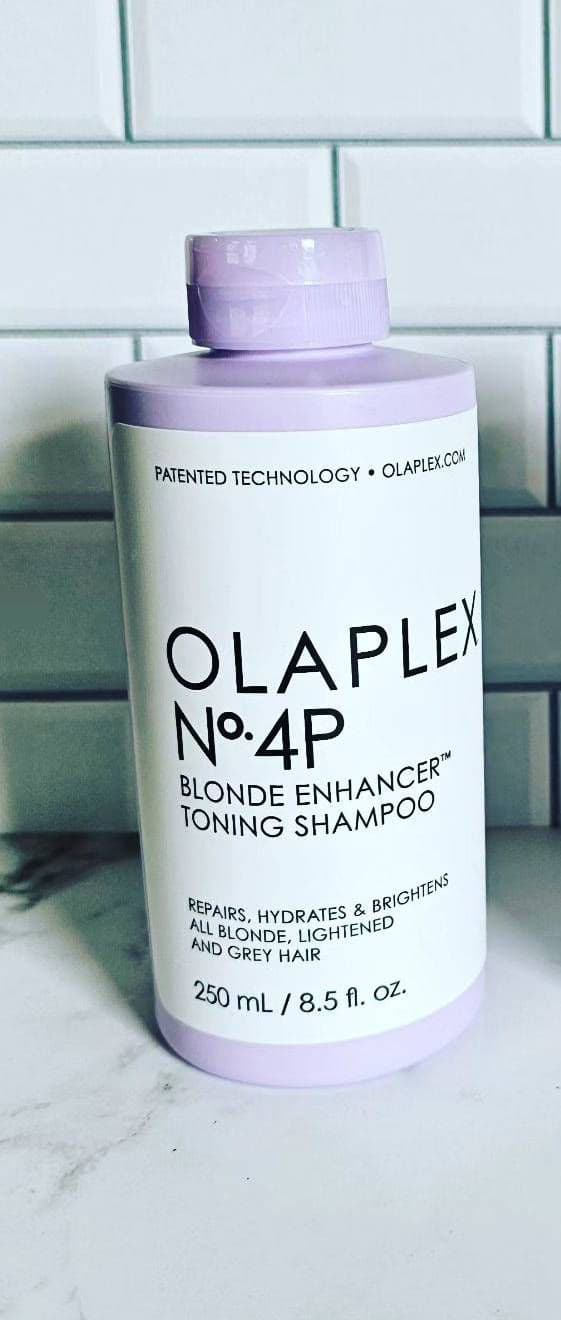 Olaplex No. 4P Blonde Enhancer Toning Shampoo review photo by VikkiTorres