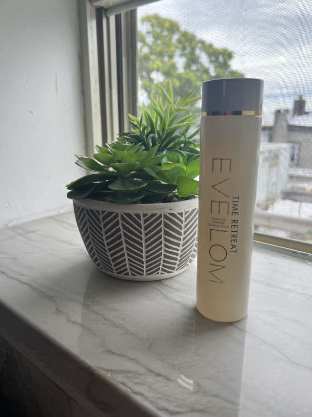 Eve Lom Gel Balm Cleanser review photo by Jenzam26