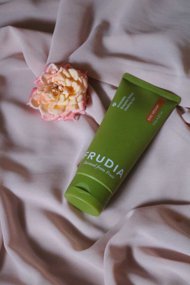 Frudia Avocado Enzyme Relief Peeling Gel  review photo by Doossa