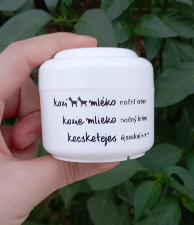 Ziaja Goat’s Milk Night Cream review photo by Doossa