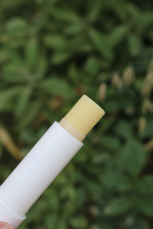 beBIO Natural Mango Lip Balm review photo by Doossa