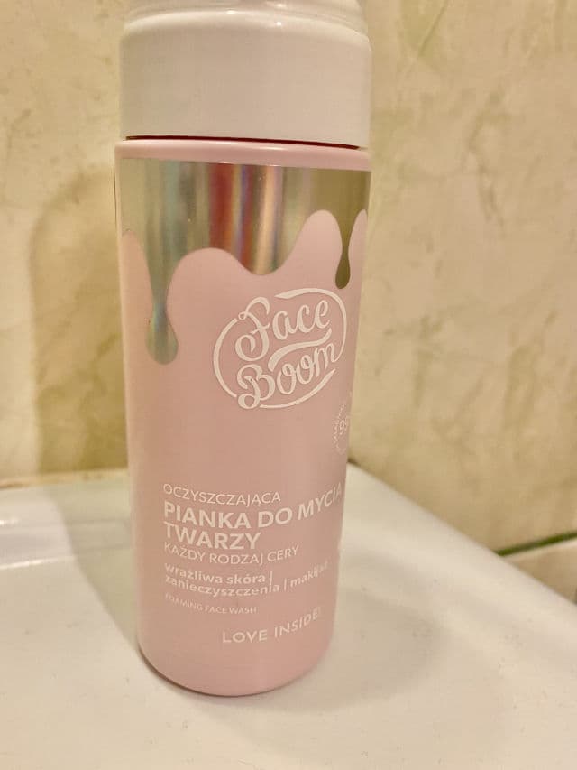FaceBoom Purifying Face Cleansing Foam review photo by Cysia