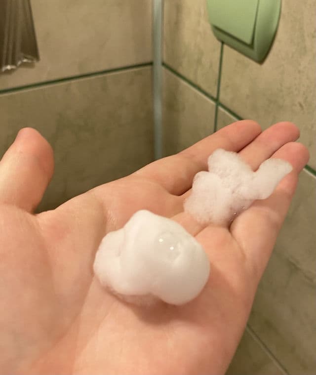 FaceBoom Purifying Face Cleansing Foam review photo by Cysia