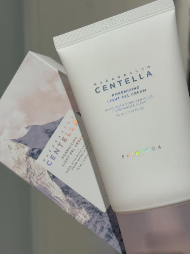 SKIN1004 Madagascar Centella Poremizing Light Gel Cream review photo by violetbeauty222