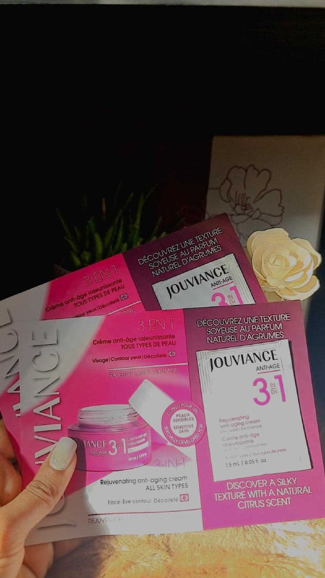 Jouviance 3-in-1 Rejuvenating Anti-Aging Cream review photo by exquisiteexplorer