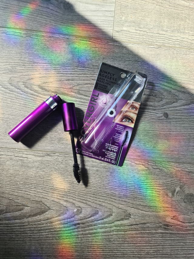 CoverGirl Simply Ageless Lash Plumping Mascara review photo by exquisiteexplorer