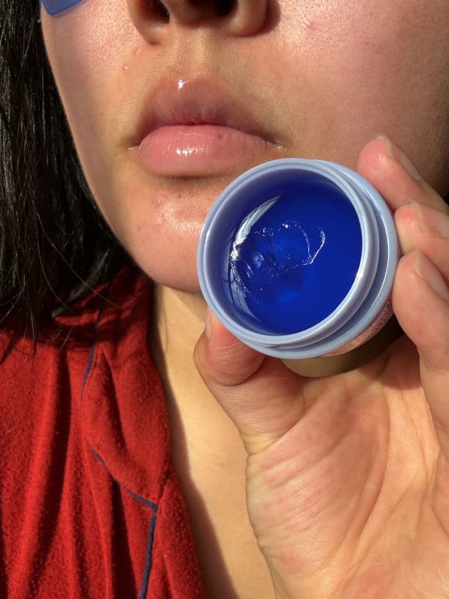 florence by mills Hit Snooze Lip Mask review photo by styleohmy