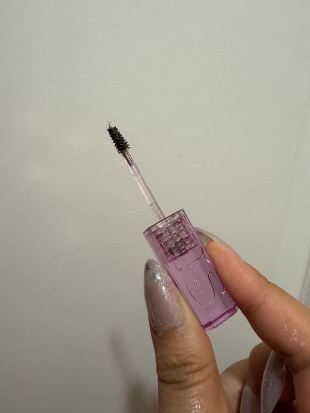 Kosas Air Brow Tinted Clean Volumizing Eyebrow Gel review photo by styleohmy