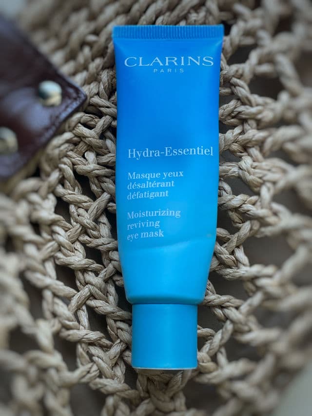 Clarins Hydra-Essentiel Moisturizing Reviving Eye Mask review photo by NataliaV