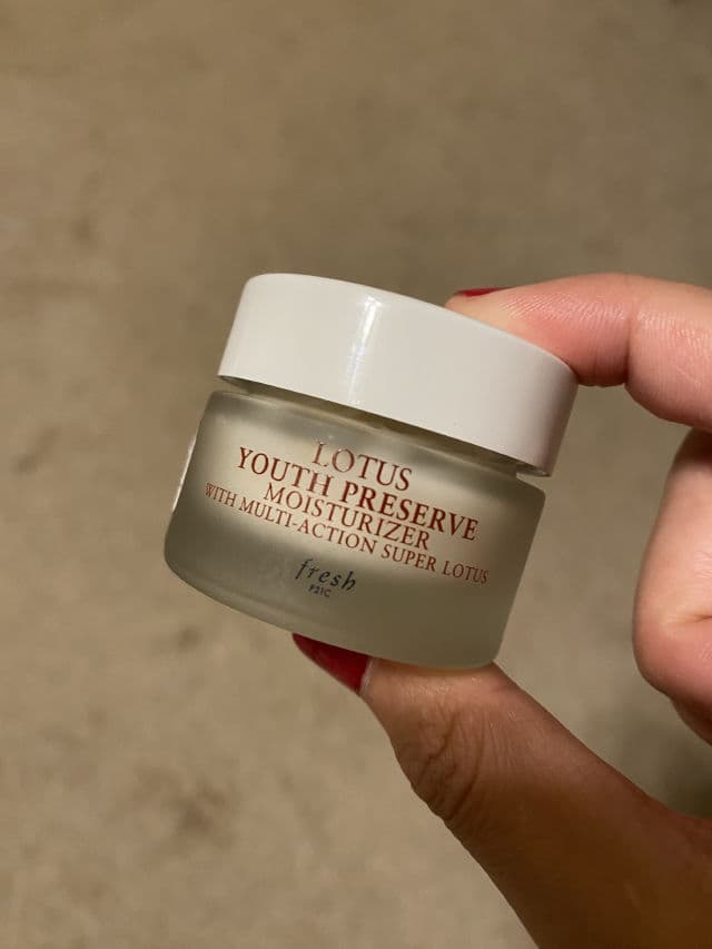 fresh Lotus Youth Preserve Moisturizer with Multi-Action Super Lotus review photo by jeanniebean