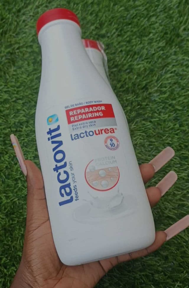 Lactovit Lactourea Shower Gel review photo by hempresshesed