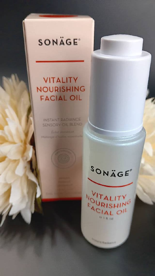 Sonage Vitality Nourishing Facial Oil review photo by lamamaishere