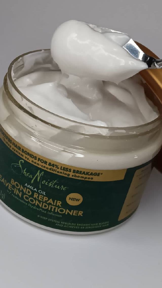 SheaMoisture Bond Repair Leave-In Conditioner with Amla Oil review photo by lamamaishere