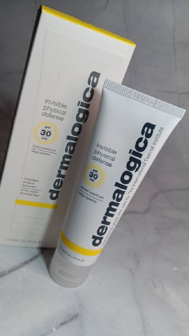 Dermalogica Invisible Physical Defense Sunscreen SPF 30 review photo by lamamaishere