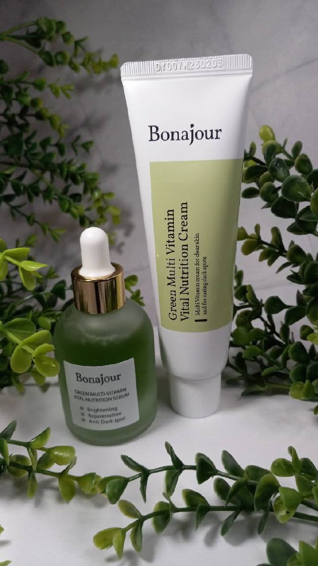 Bonajour Natural Green Multi Vitamin Moisturizing Cream review photo by lamamaishere