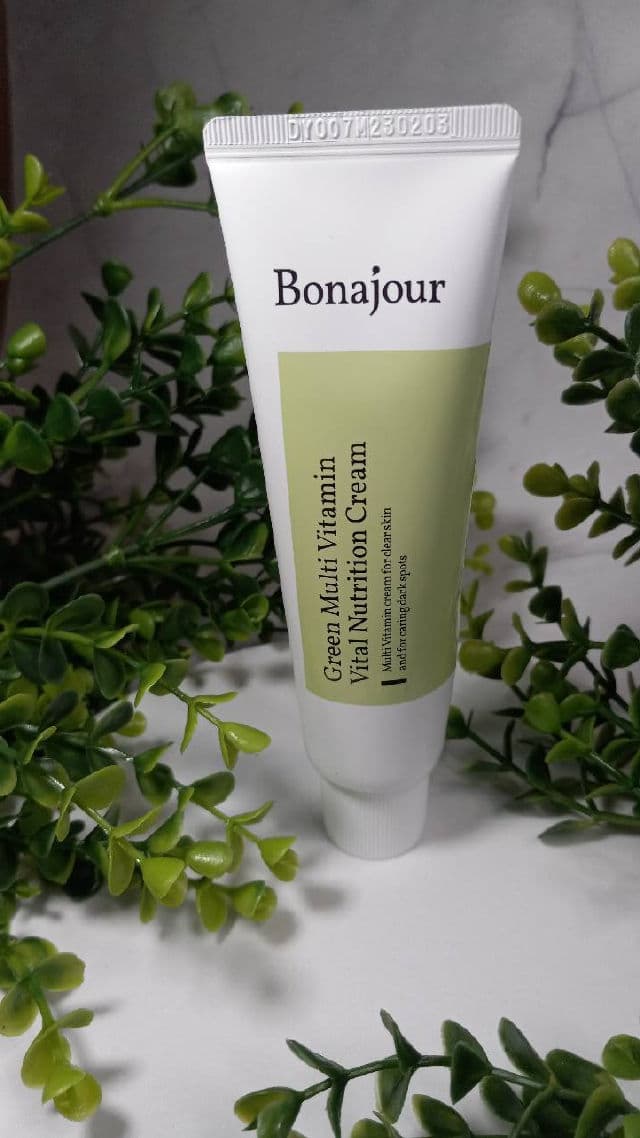 Bonajour Natural Green Multi Vitamin Moisturizing Cream review photo by lamamaishere