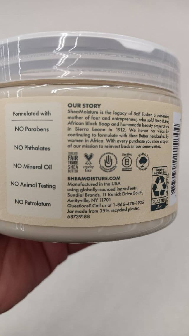 SheaMoisture Jamaican Black Castor Oil Strengthen & Restore Leave-In Conditioner review photo by lamamaishere