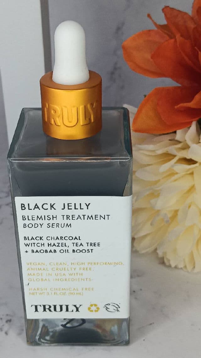 Truly Black Jelly Blemish Treatment Body Serum review photo by lamamaishere