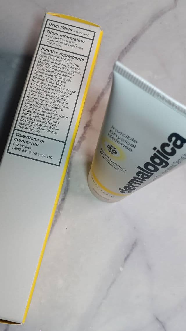 Dermalogica Invisible Physical Defense Sunscreen SPF 30 review photo by lamamaishere