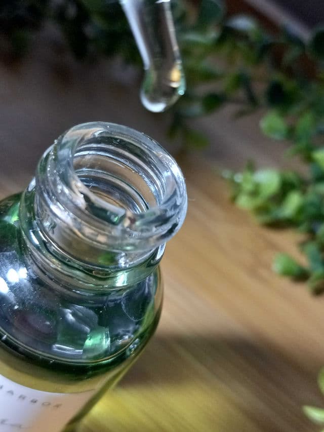 Earth Harbor Naturals Aurora Superfood Luminance Ampoule review photo by lamamaishere