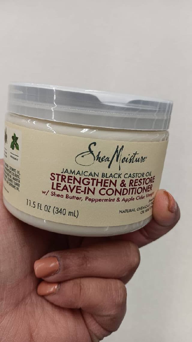 SheaMoisture Jamaican Black Castor Oil Strengthen & Restore Leave-In Conditioner review photo by lamamaishere
