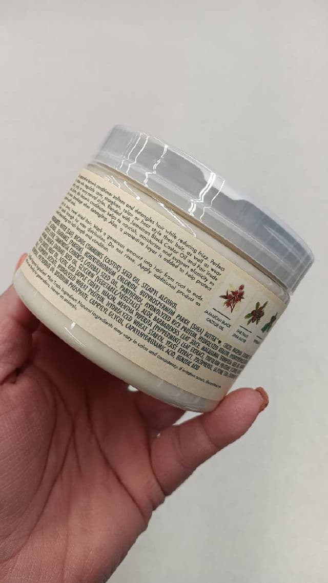 SheaMoisture Jamaican Black Castor Oil Strengthen & Restore Leave-In Conditioner review photo by lamamaishere