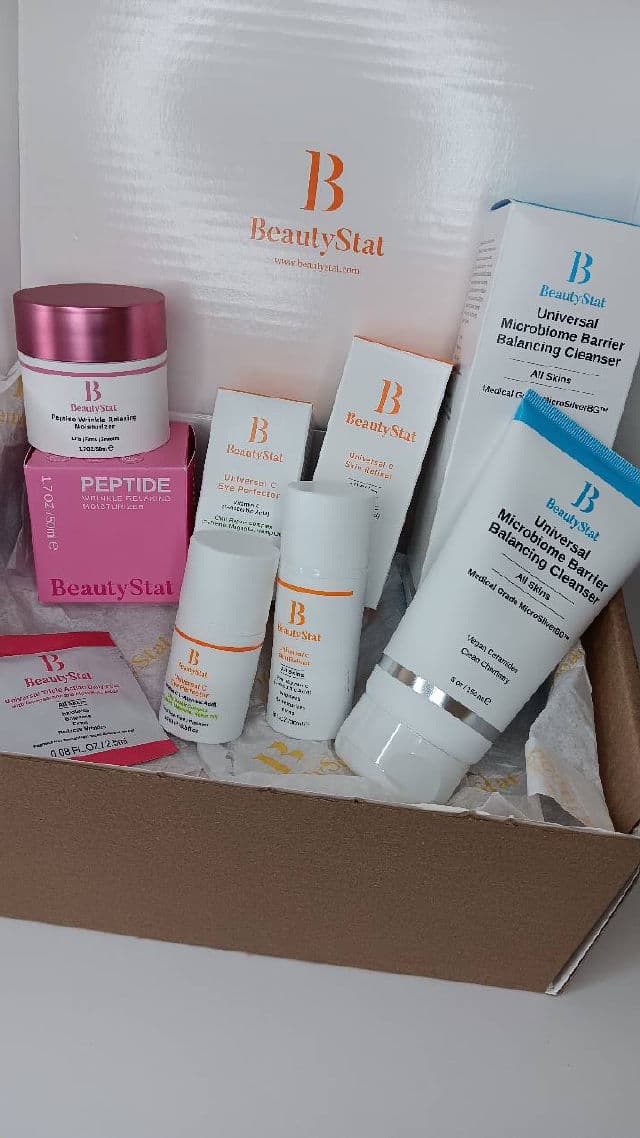 BeautyStat Universal Microbiome Barrier Balancing Cleanser review photo by lamamaishere