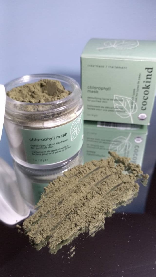 Cocokind Chlorophyll Mask review photo by lamamaishere